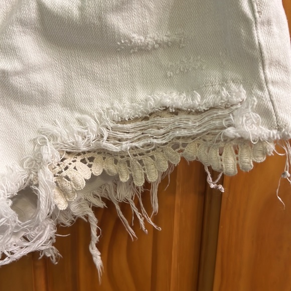 We the Free distressed short shorts - Picture 2 of 6